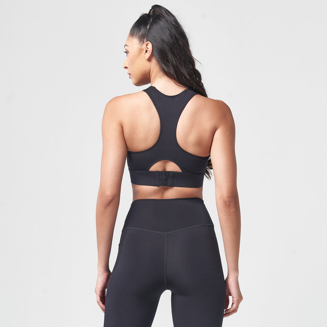 ESSENTIAL HIGH IMPACT BRA - BLACK